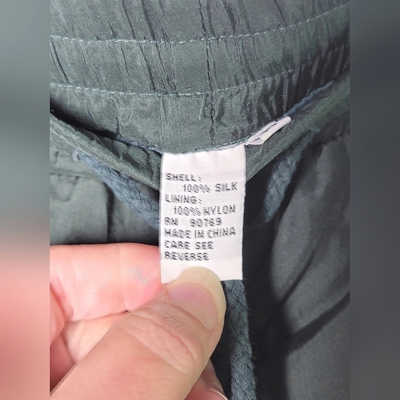Vintage 100% Silk, Nylon Lined Drawstring Hunter Green Pants, Size Medium - Picture 3 of 4